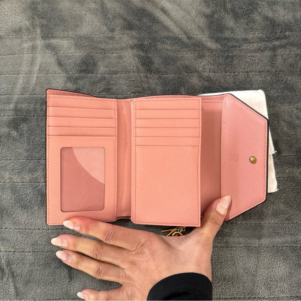 Mcm Authentic - image 3